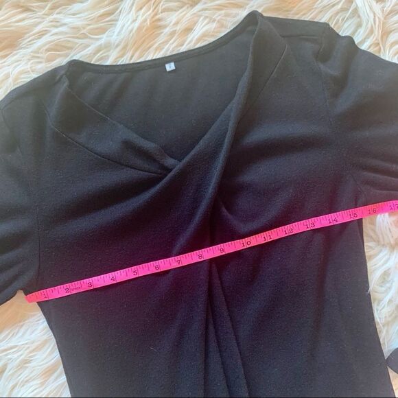 Black Long Sleeved Twist V Neck Twist Front Tee - Picture 4 of 9